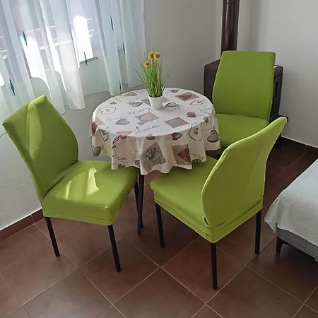 Apartments Nina Ravni Extérieur photo