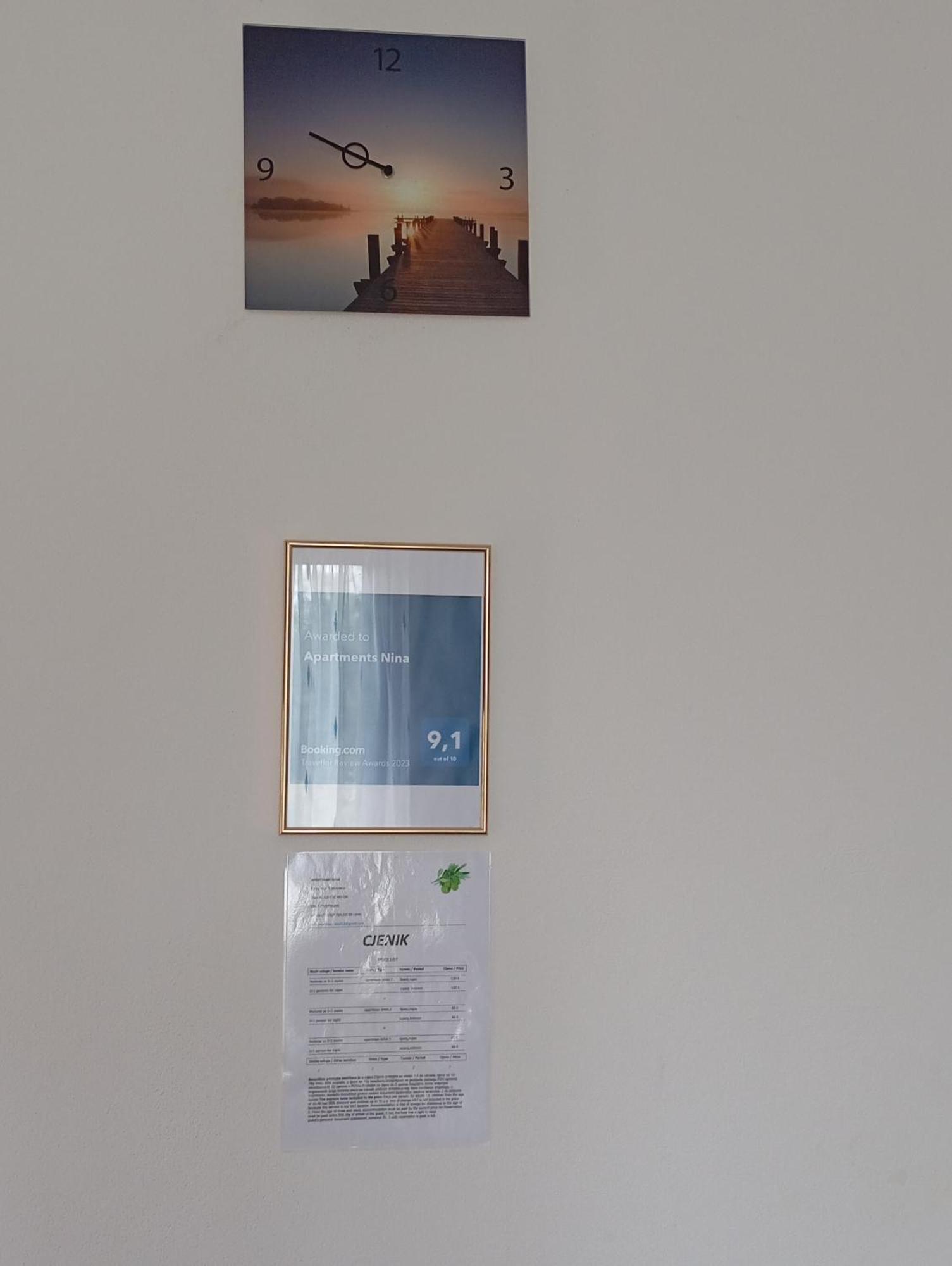 Apartments Nina Ravni Extérieur photo
